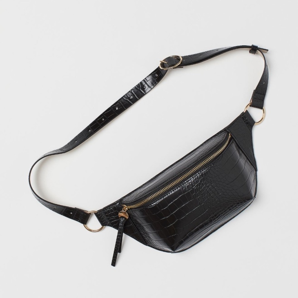 EUC H&M black croc embossed belt bag with gold hardware